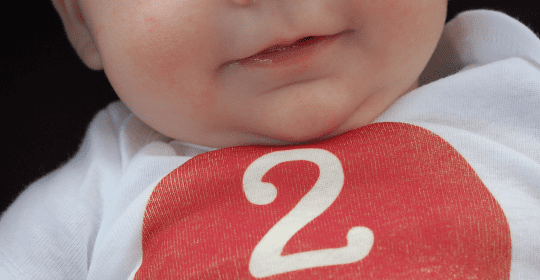 Dezvoltarea bebelusului la 2 luni